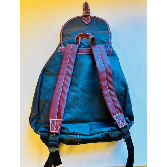 Black & Burgundy Faux Leather Streetwear Backpack Adjustable Straps & Buckle M - Picture 2 of 6